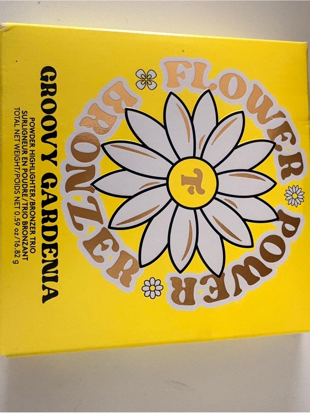 Groovy Gardenia Powder Highlighter Trio - Yellow